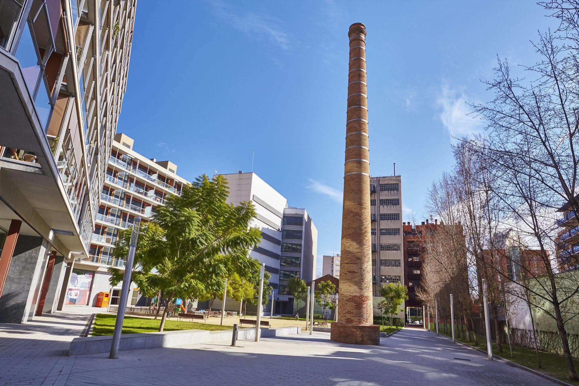 ברצלונה The Lonely Chimney Apartments מראה חיצוני תמונה